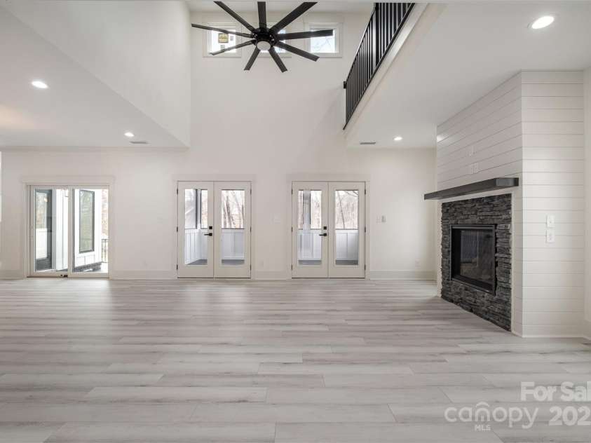 177 Olympia Drive, Mooresville, NC 28117.  MLS# CAR4216265, YatesRealty ID 2103. 