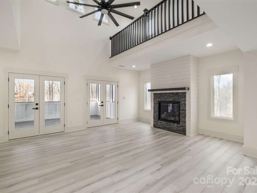 177 Olympia Drive, Mooresville, NC 28117.  MLS# CAR4216265, YatesRealty ID 2103. 
