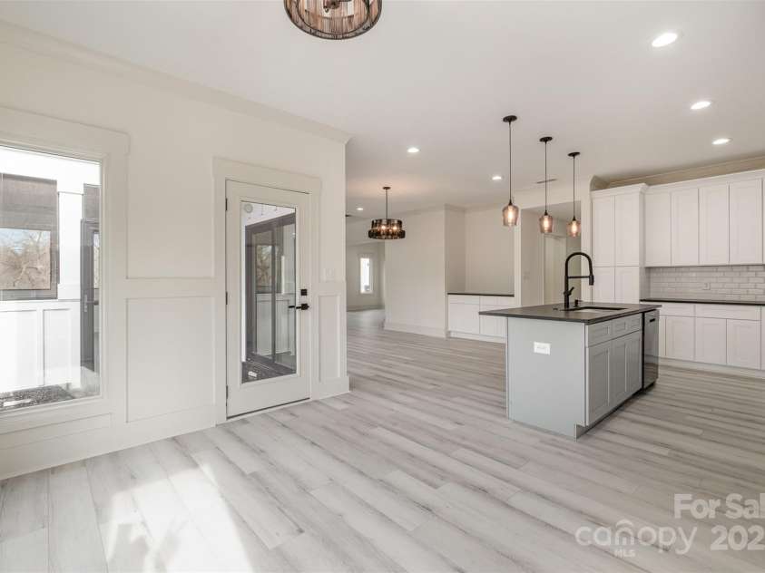 177 Olympia Drive, Mooresville, NC 28117.  MLS# CAR4216265, YatesRealty ID 2103. 