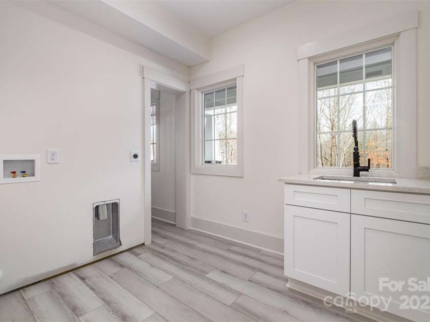 177 Olympia Drive, Mooresville, NC 28117.  MLS# CAR4216265, YatesRealty ID 2103. 