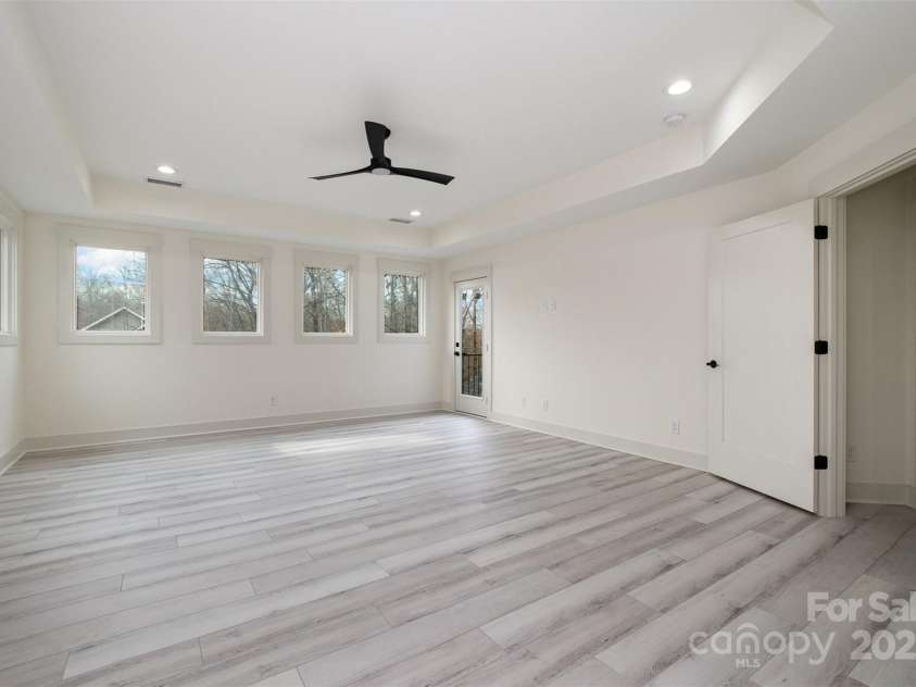 177 Olympia Drive, Mooresville, NC 28117.  MLS# CAR4216265, YatesRealty ID 2103. 