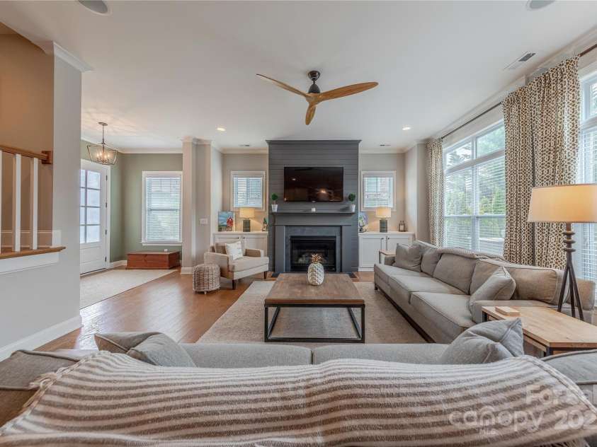 5256 Meadowcroft Way, Fort Mill, SC 29708.  MLS# CAR4270584, YatesRealty ID 21030. Custom Fireplace Accent