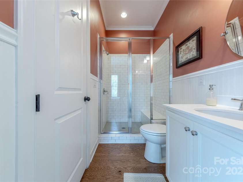 5256 Meadowcroft Way, Fort Mill, SC 29708.  MLS# CAR4270584, YatesRealty ID 21030. First Floor Full Bathroom