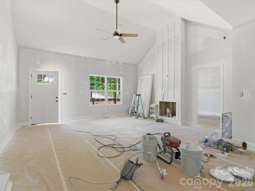 1222 Woodpecker Drive, Clover, SC 29710.  MLS# CAR4378979, YatesRealty ID 21032. 
