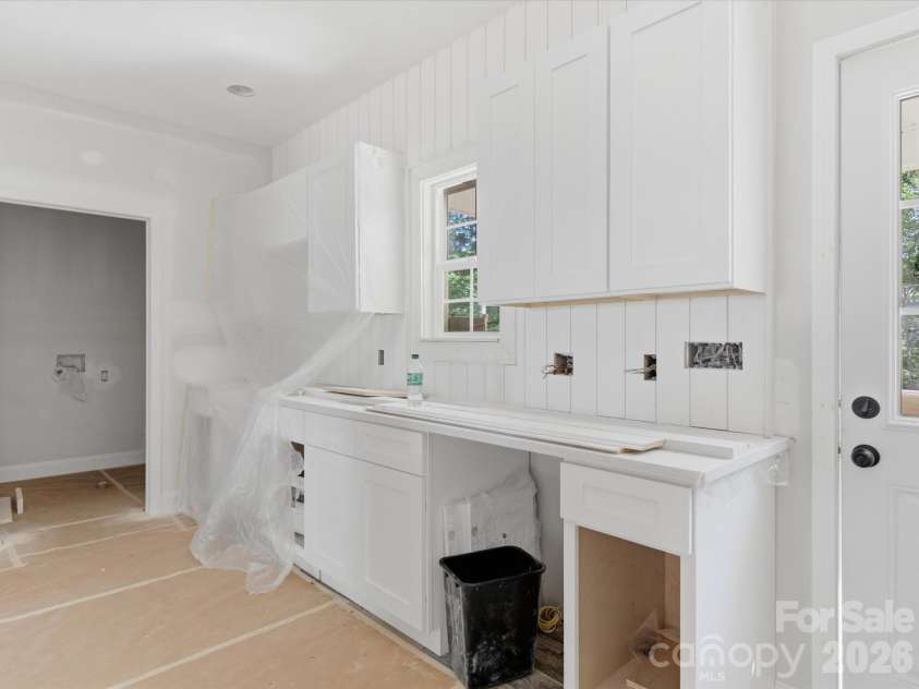 1222 Woodpecker Drive, Clover, SC 29710.  MLS# CAR4378979, YatesRealty ID 21032. 