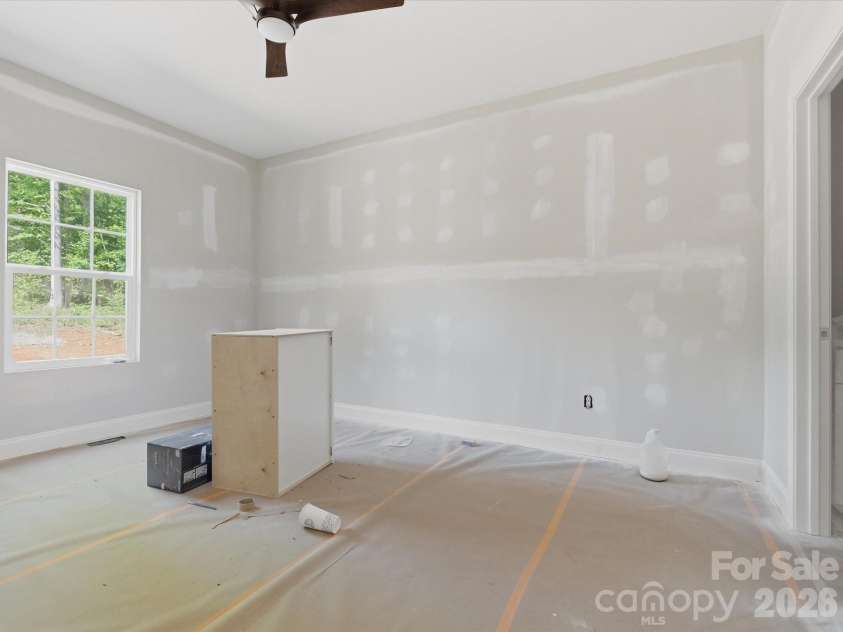 1222 Woodpecker Drive, Clover, SC 29710.  MLS# CAR4378979, YatesRealty ID 21032. 