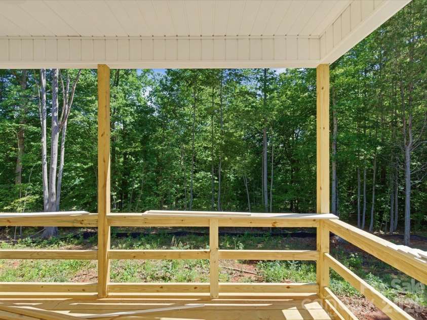 1222 Woodpecker Drive, Clover, SC 29710.  MLS# CAR4378979, YatesRealty ID 21032. 