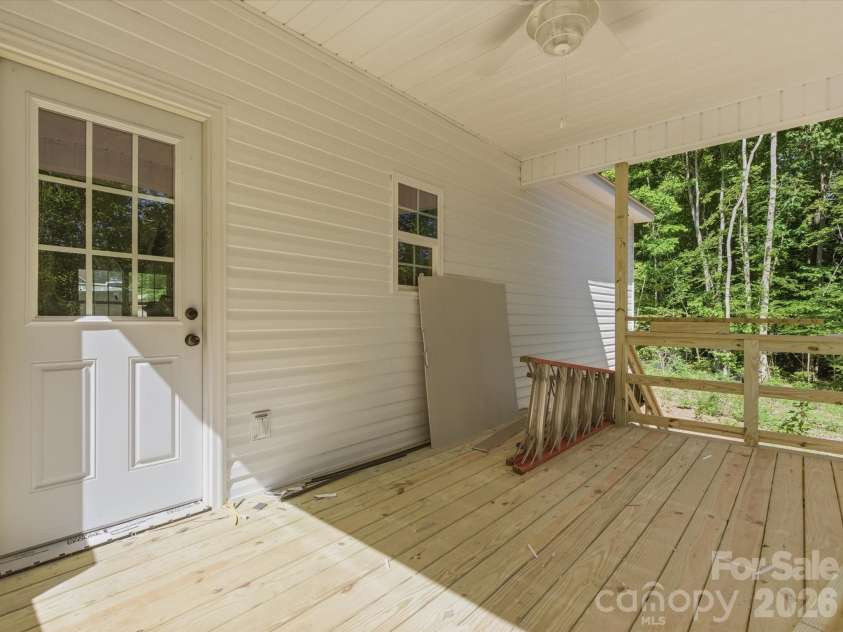 1222 Woodpecker Drive, Clover, SC 29710.  MLS# CAR4378979, YatesRealty ID 21032. 