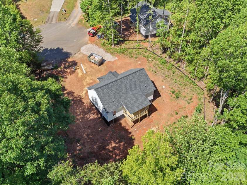 1222 Woodpecker Drive, Clover, SC 29710.  MLS# CAR4378979, YatesRealty ID 21032. 