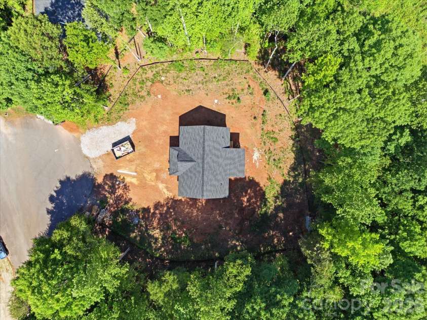 1222 Woodpecker Drive, Clover, SC 29710.  MLS# CAR4378979, YatesRealty ID 21032. 