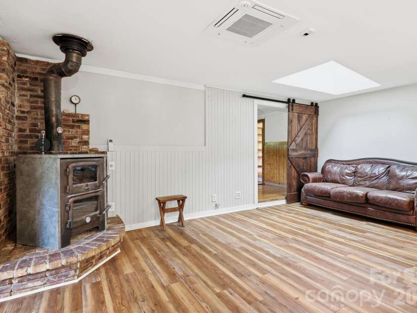 250 Potato Branch Road, Leicester, NC 28748.  MLS# CAR4377346, YatesRealty ID 21034. 
