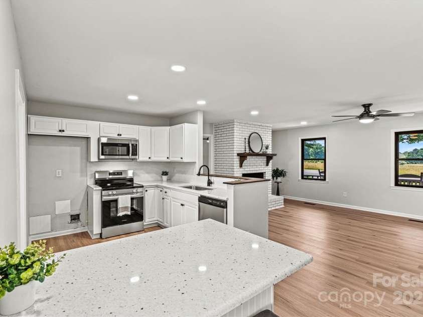 3372 Lee Lawing Road, Lincolnton, NC 28092.  MLS# CAR4268595, YatesRealty ID 21035. 