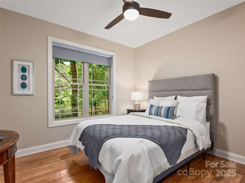 4 Alsatian Lane, Asheville, NC 28805.  MLS# CAR4260224, YatesRealty ID 21036. 