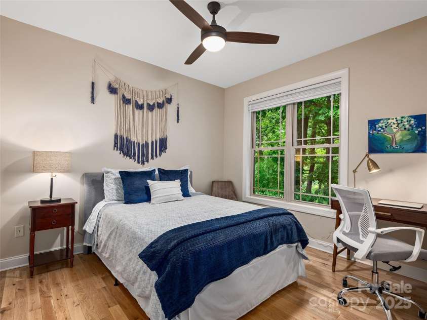 4 Alsatian Lane, Asheville, NC 28805.  MLS# CAR4260224, YatesRealty ID 21036. 