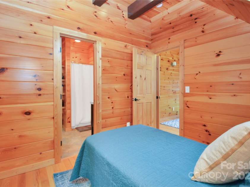 6365 Julius Drive, Newland, NC 28657.  MLS# CAR4313240, YatesRealty ID 21037. 