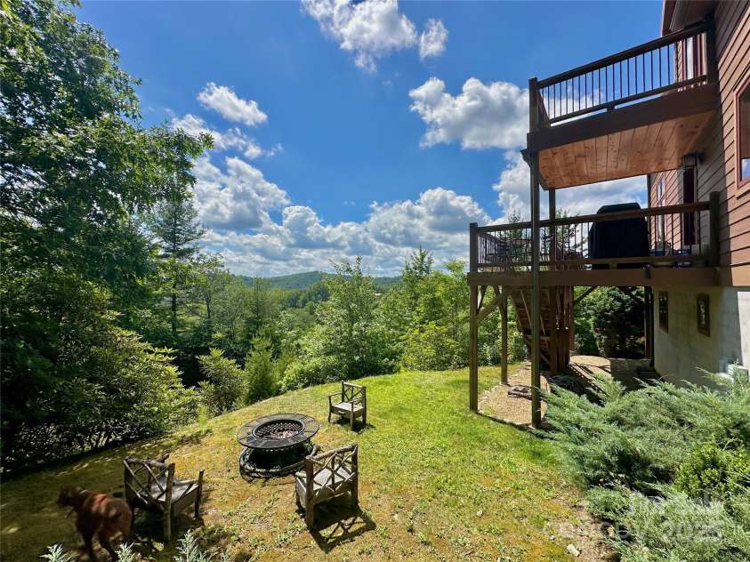 6365 Julius Drive, Newland, NC 28657.  MLS# CAR4313240, YatesRealty ID 21037. 