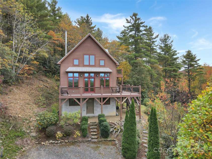 6365 Julius Drive, Newland, NC 28657.  MLS# CAR4313240, YatesRealty ID 21037. 