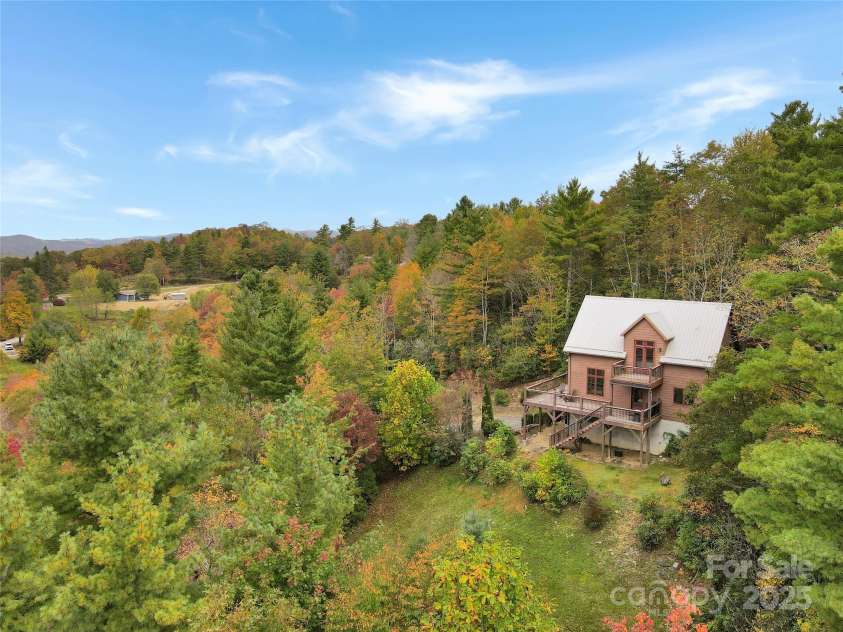 6365 Julius Drive, Newland, NC 28657.  MLS# CAR4313240, YatesRealty ID 21037. 