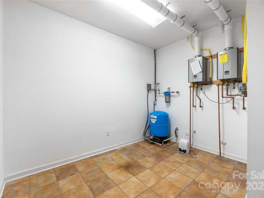 97 Hughes Drive, Maggie Valley, NC 28751.  MLS# CAR4290471, YatesRealty ID 21040. 