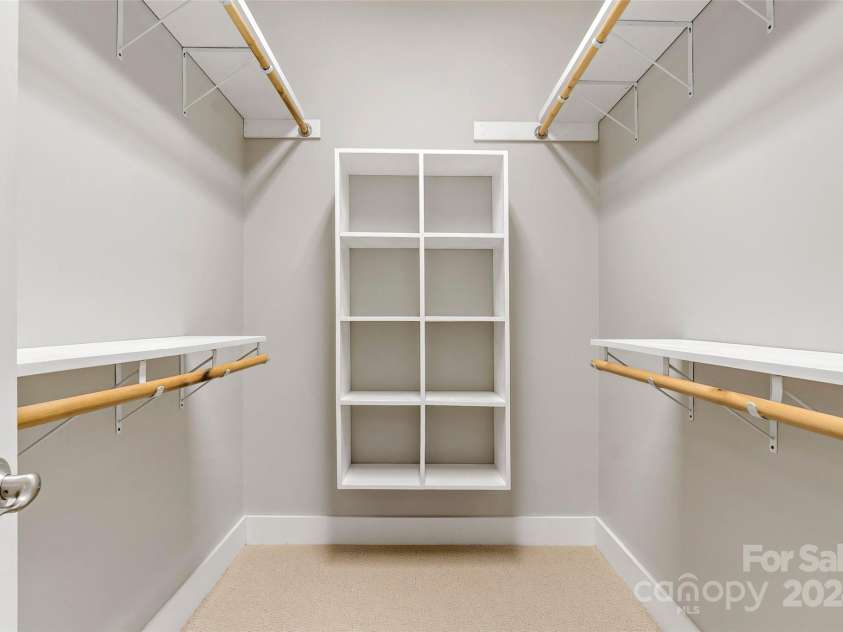 4 Nectar Way, Swannanoa, NC 28778.  MLS# CAR4186169, YatesRealty ID 21041. Primary Bedroom walk-in closet