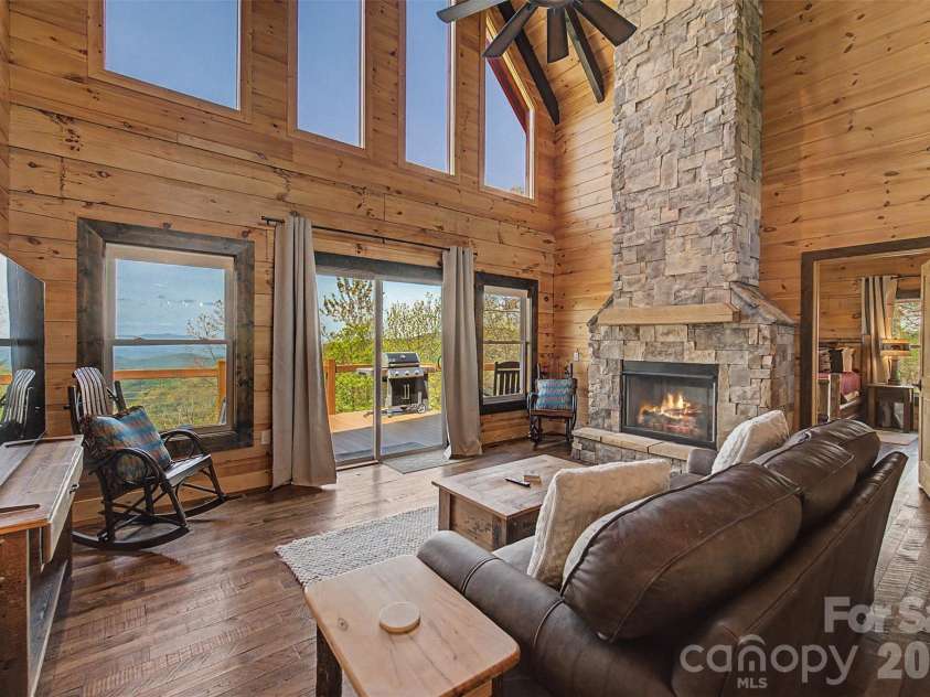 716 Equestrian Drive, Bryson City, NC 28713.  MLS# CAR4381024, YatesRealty ID 21041. 