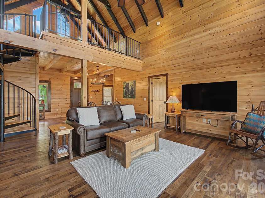 716 Equestrian Drive, Bryson City, NC 28713.  MLS# CAR4381024, YatesRealty ID 21041. 