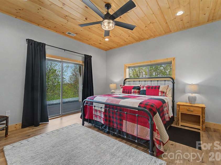 716 Equestrian Drive, Bryson City, NC 28713.  MLS# CAR4381024, YatesRealty ID 21041. 