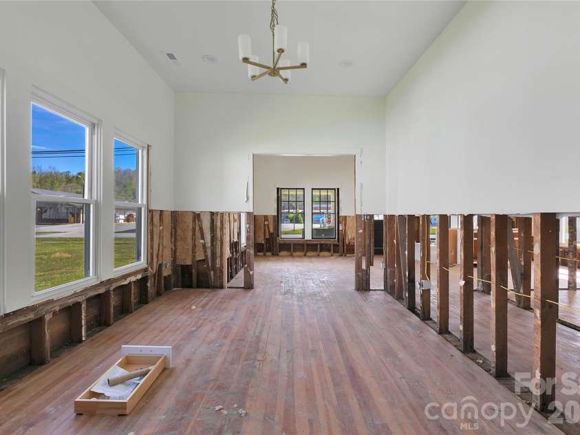 220 Main Street, Rosman, NC 28772.  MLS# CAR4380881, YatesRealty ID 21042. 