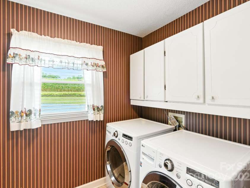 2615 High Ridge Church Road, Marshville, NC 28103.  MLS# CAR4287805, YatesRealty ID 21042. 