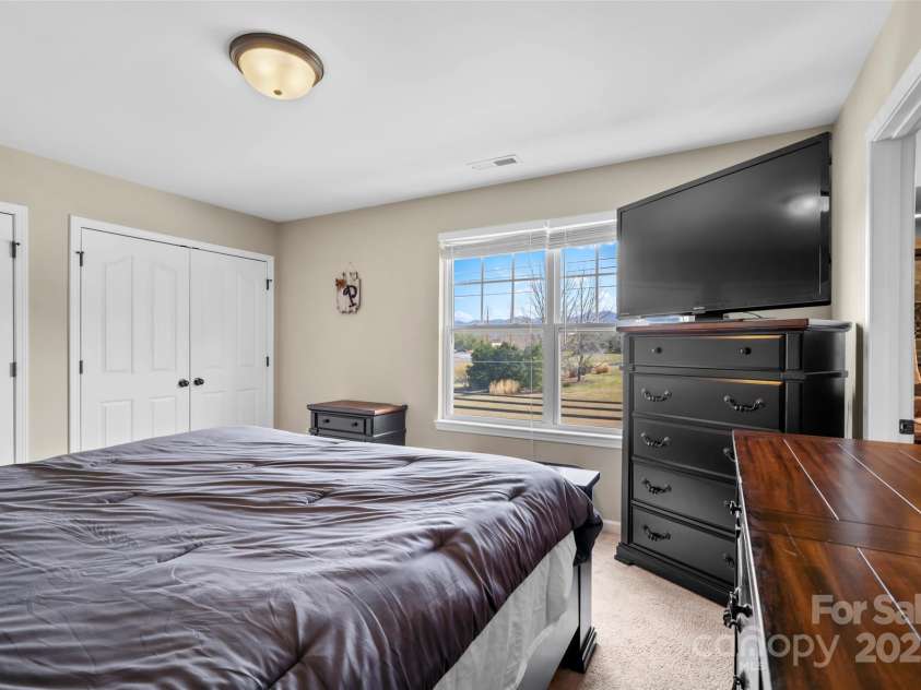 20 Barnett Shoals Drive, Weaverville, NC 28787.  MLS# CAR4309822, YatesRealty ID 21043. 