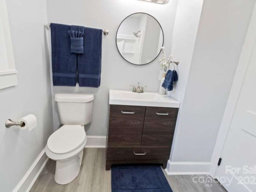 112 Courtland Street, Chester, SC 29706.  MLS# CAR4226389, YatesRealty ID 21044. 