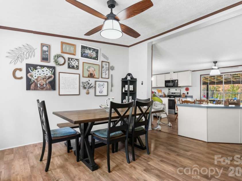 152 Pioneer Ridge, Sparta, NC 28675.  MLS# CAR4381108, YatesRealty ID 21047. 