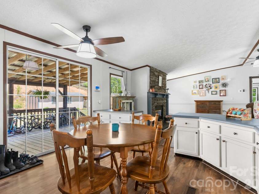 152 Pioneer Ridge, Sparta, NC 28675.  MLS# CAR4381108, YatesRealty ID 21047. 