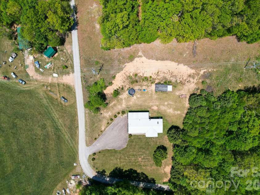 152 Pioneer Ridge, Sparta, NC 28675.  MLS# CAR4381108, YatesRealty ID 21047. 
