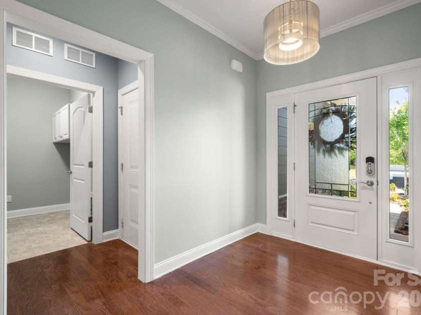 520 Trillium Way, Belmont, NC 28012.  MLS# CAR4381191, YatesRealty ID 21048. 