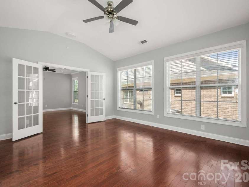 520 Trillium Way, Belmont, NC 28012.  MLS# CAR4381191, YatesRealty ID 21048. 