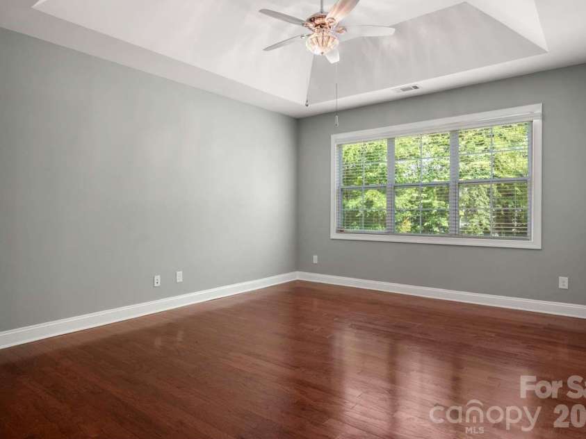 520 Trillium Way, Belmont, NC 28012.  MLS# CAR4381191, YatesRealty ID 21048. 