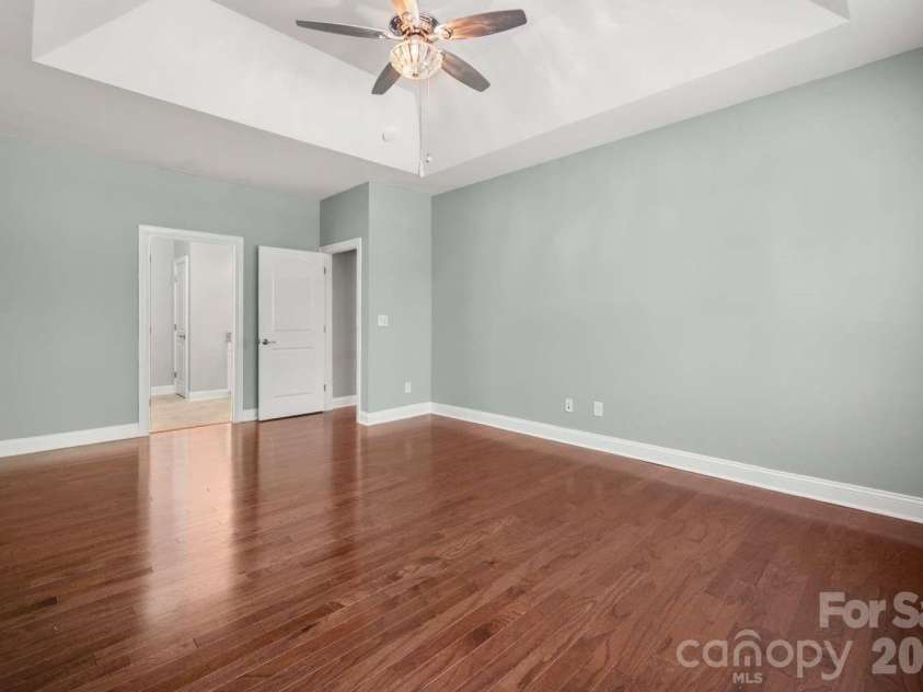 520 Trillium Way, Belmont, NC 28012.  MLS# CAR4381191, YatesRealty ID 21048. 