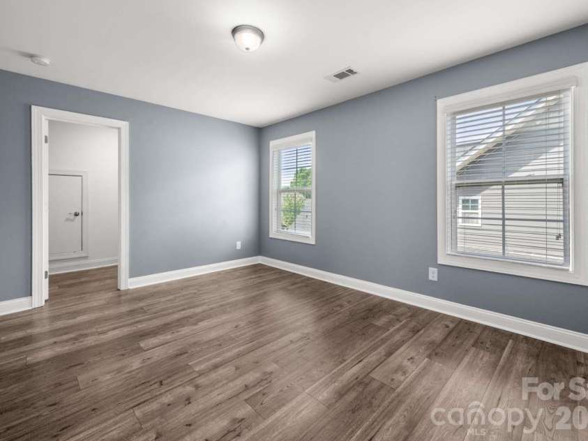520 Trillium Way, Belmont, NC 28012.  MLS# CAR4381191, YatesRealty ID 21048. 