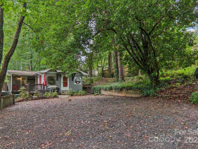 416 Cherokee Avenue, Black Mountain, NC 28711.  MLS# CAR4249629, YatesRealty ID 21049. Ample Parking - Home 2