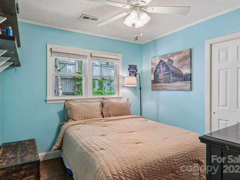 416 Cherokee Avenue, Black Mountain, NC 28711.  MLS# CAR4249629, YatesRealty ID 21049. Bedroom 3 - Home 1