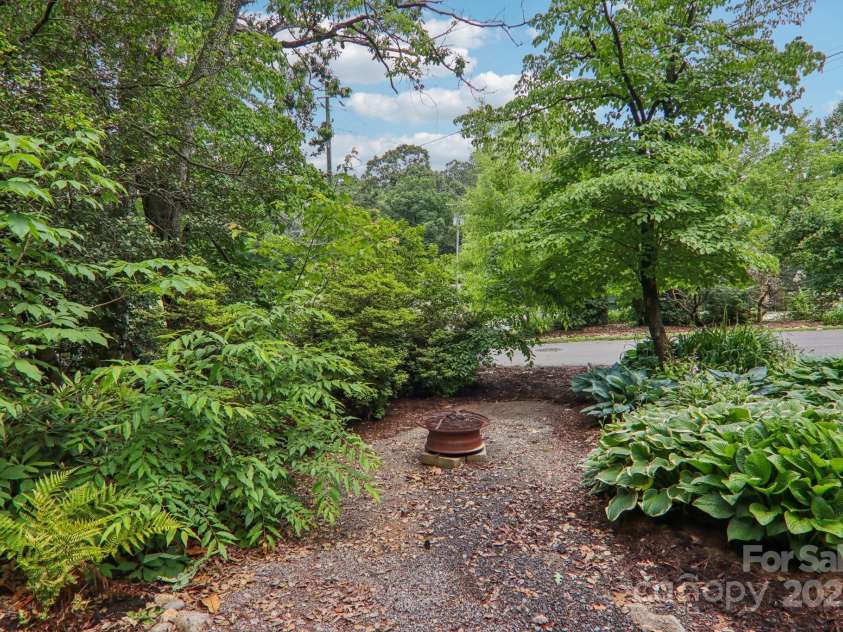 416 Cherokee Avenue, Black Mountain, NC 28711.  MLS# CAR4249629, YatesRealty ID 21049. Fire Pit - Home 1