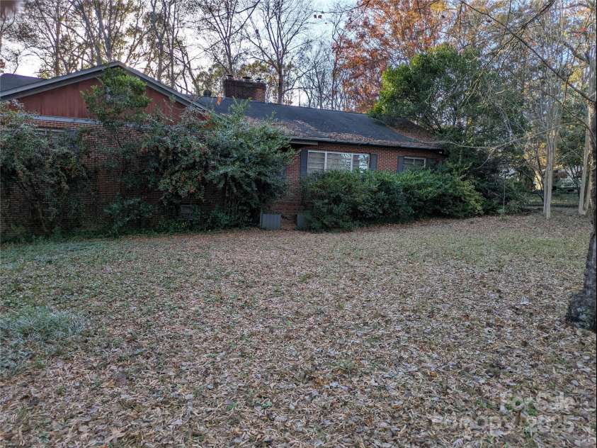 72 Lecline Circle, Concord, NC 28025.  MLS# CAR4320726, YatesRealty ID 2105. 