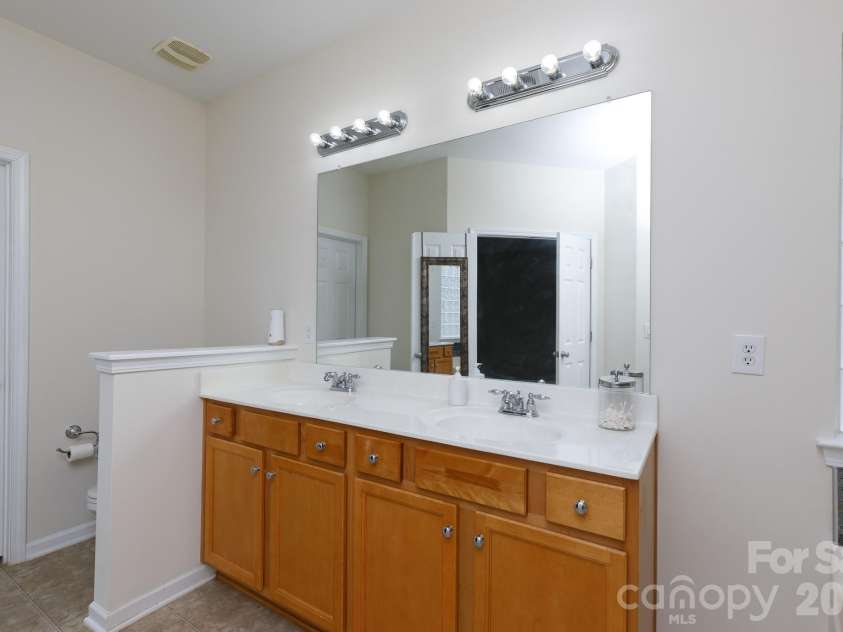 13153 Wilburn Park Lane, Indian Land, SC 29707.  MLS# CAR4380544, YatesRealty ID 21051. 