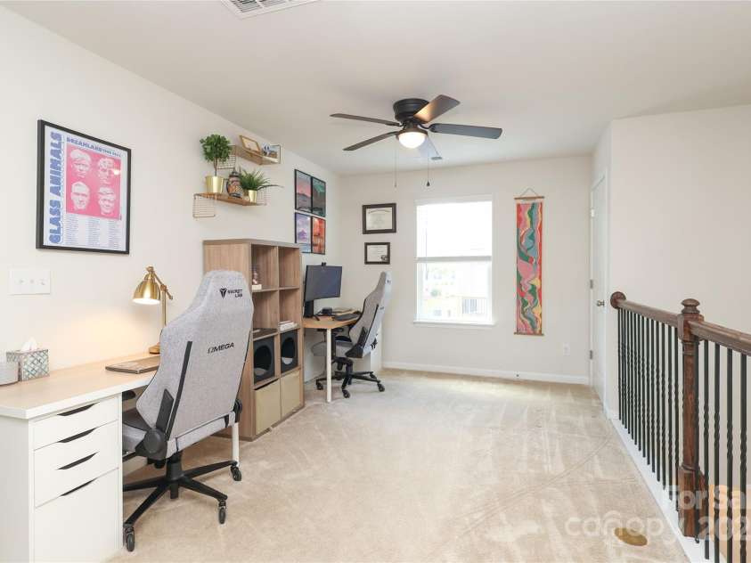 7024 Jane Parks Way, Charlotte, NC 28217.  MLS# CAR4264947, YatesRealty ID 21051. 