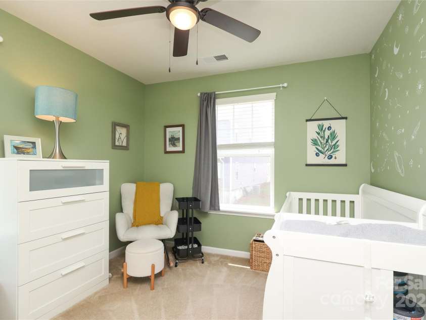 7024 Jane Parks Way, Charlotte, NC 28217.  MLS# CAR4264947, YatesRealty ID 21051. 