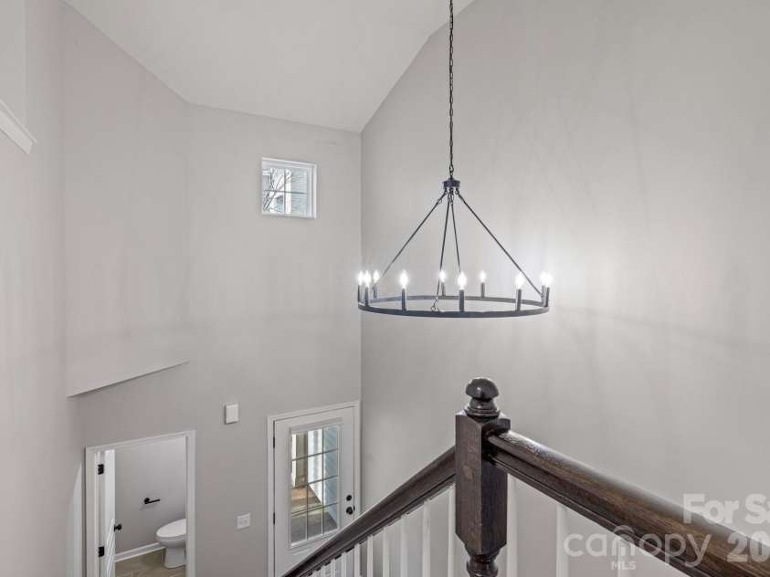 4364 Park South Station Boulevard, Charlotte, NC 28210.  MLS# CAR4381173, YatesRealty ID 21052. 