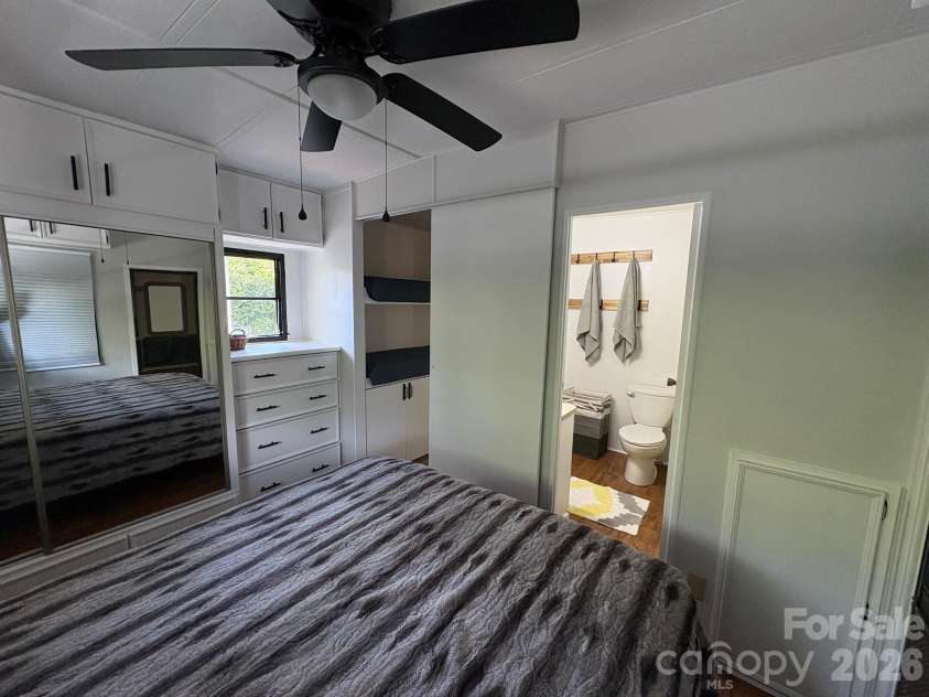232 Trillium Road, Newland, NC 28657.  MLS# CAR4381213, YatesRealty ID 21053. 