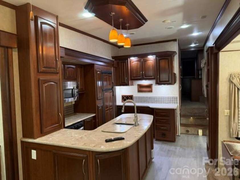 114 Redwood Trail, Mount Gilead, NC 27306.  MLS# CAR4381225, YatesRealty ID 21054. Kitchen