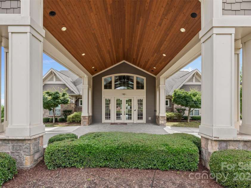 14407 Cardwell Hill Lane, Charlotte, NC 28278.  MLS# CAR4264654, YatesRealty ID 21054. 